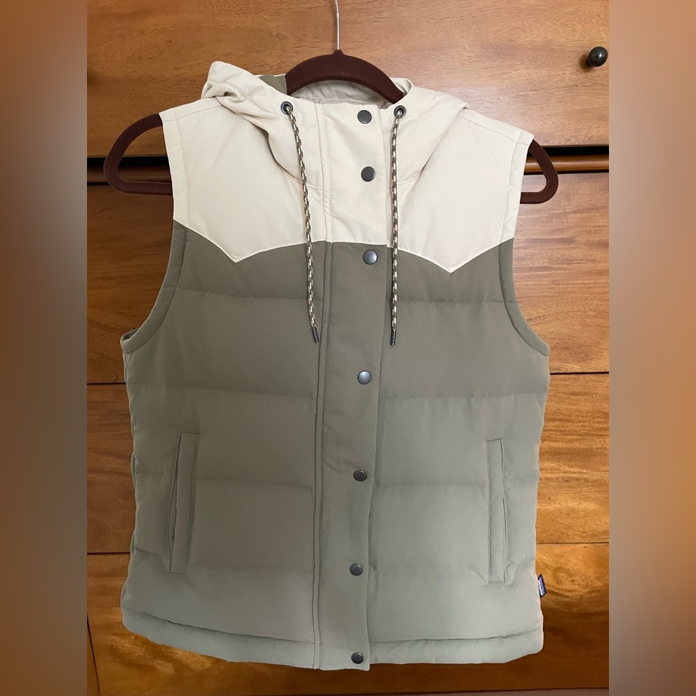 NWT Patagonia Womens Bivy Padded Vest - Rare